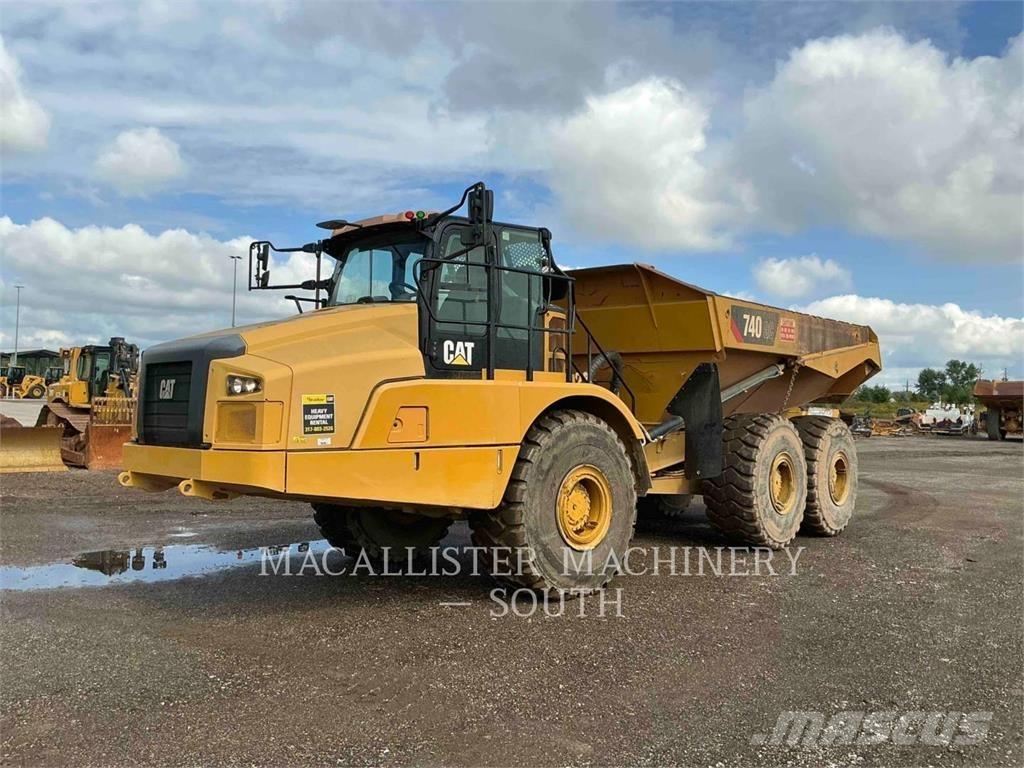 CAT 740 GC Zglobni damperi