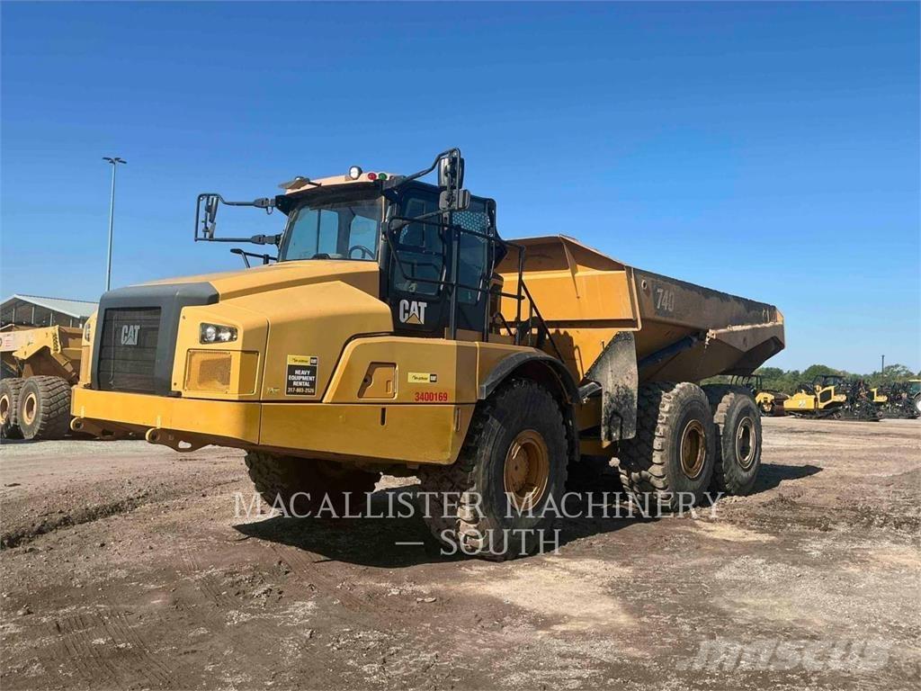 CAT 740 GC Zglobni damperi