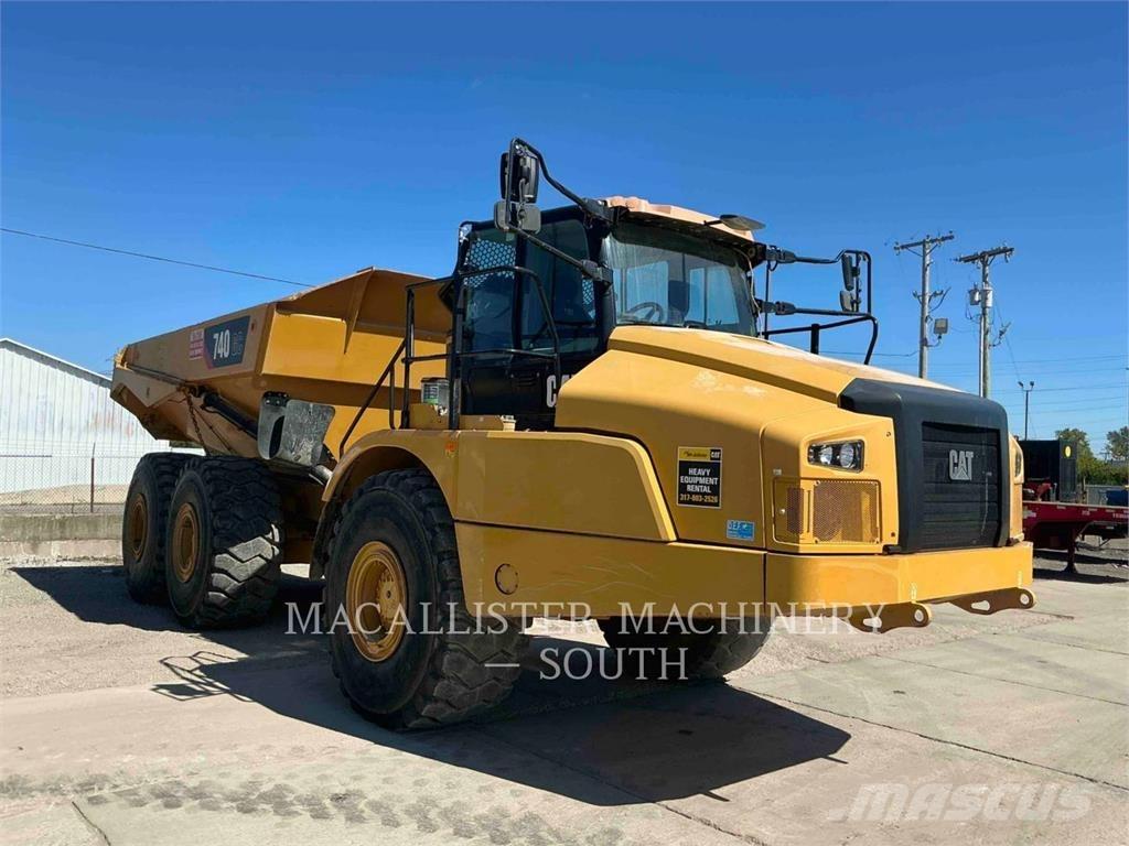 CAT 740 GC Zglobni damperi