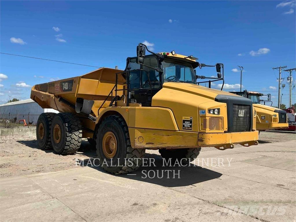 CAT 740 GC Zglobni damperi