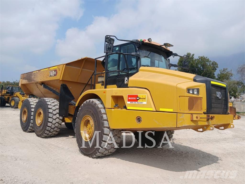 CAT 740 GC Zglobni damperi