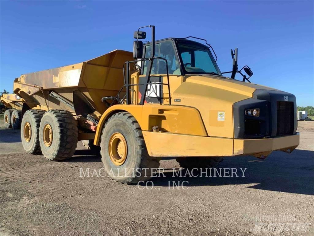 CAT 740B Zglobni damperi