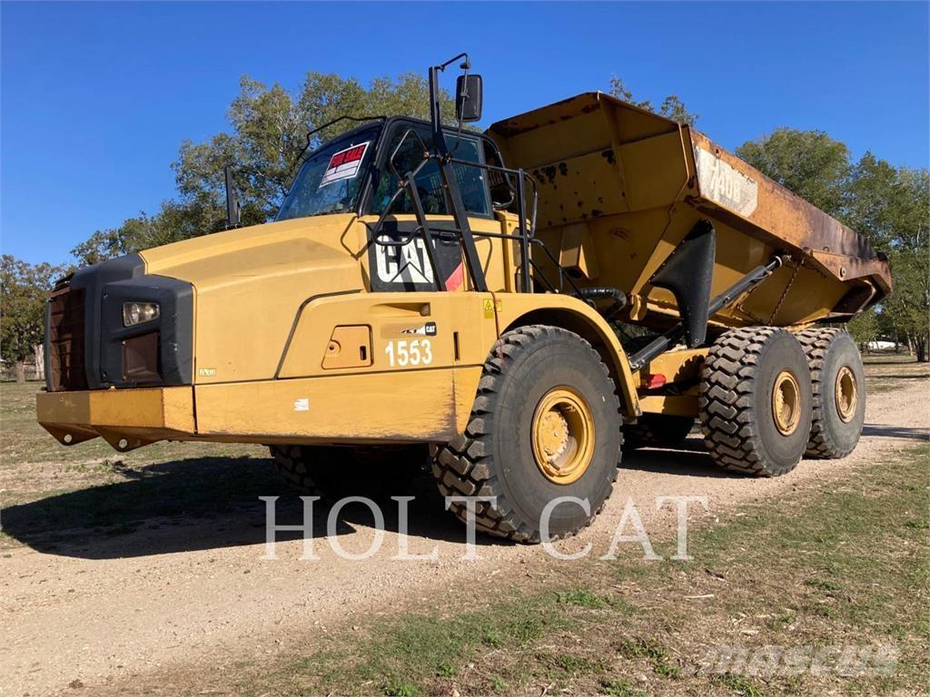 CAT 740B Zglobni damperi