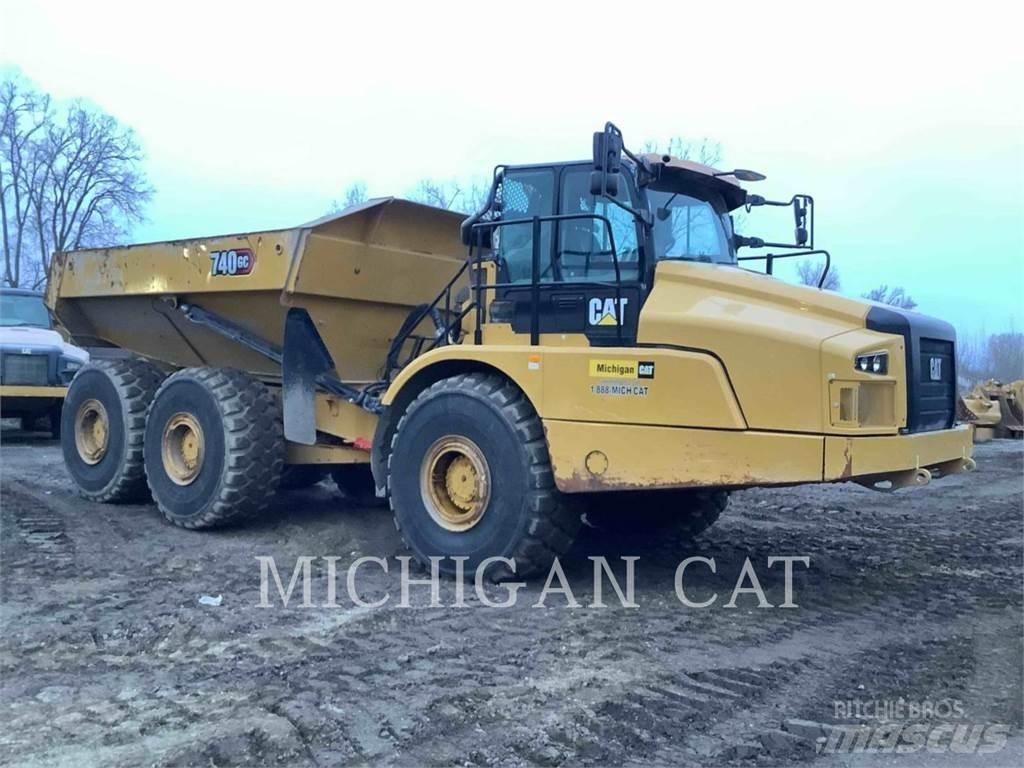 CAT 740GC Zglobni damperi
