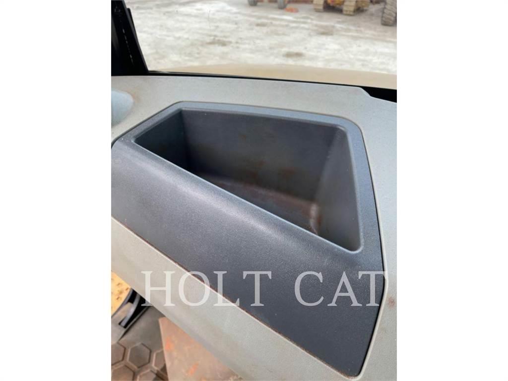 CAT 740GC Zglobni damperi
