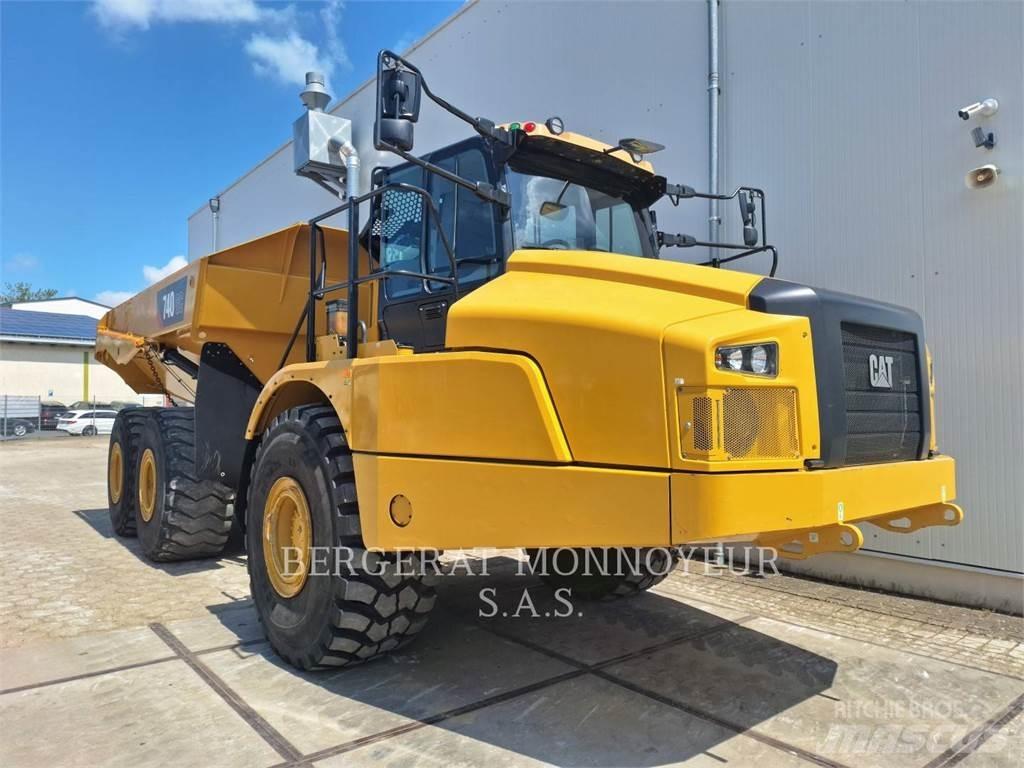 CAT 740GC Zglobni damperi