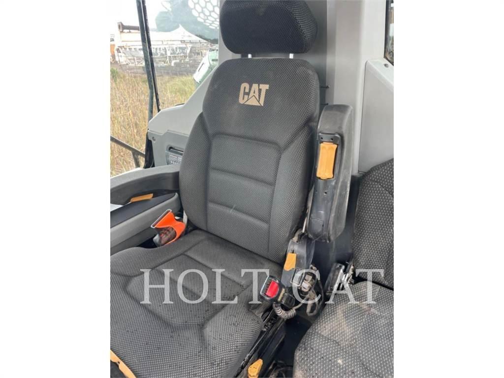 CAT 740GC Zglobni damperi