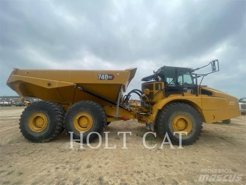 CAT 740GC Zglobni damperi