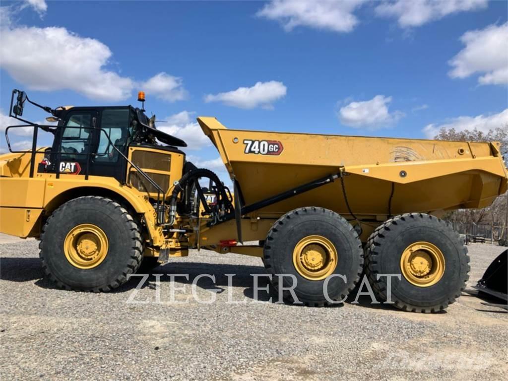 CAT 740GC Zglobni damperi