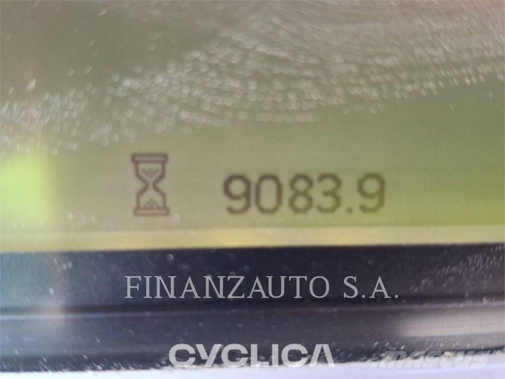 CAT 740GC Zglobni damperi