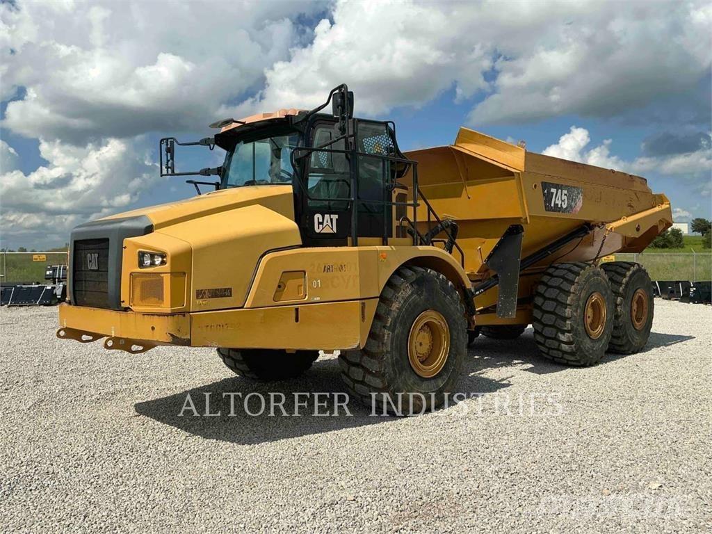 CAT 745 Zglobni damperi