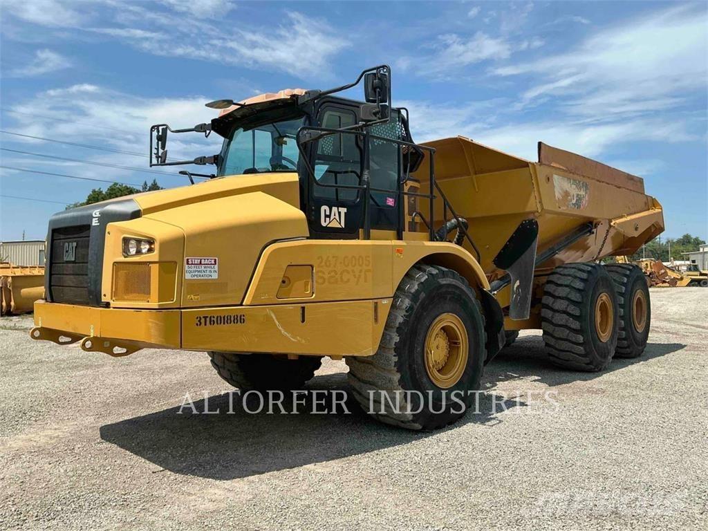 CAT 745 Zglobni damperi