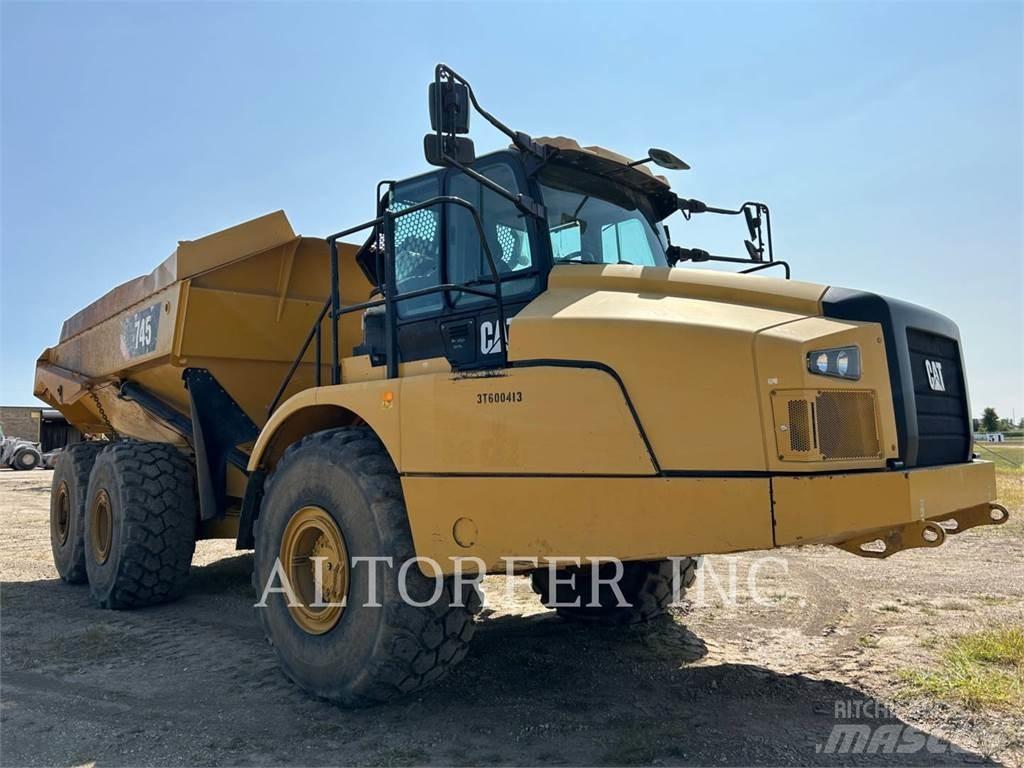 CAT 745 Zglobni damperi