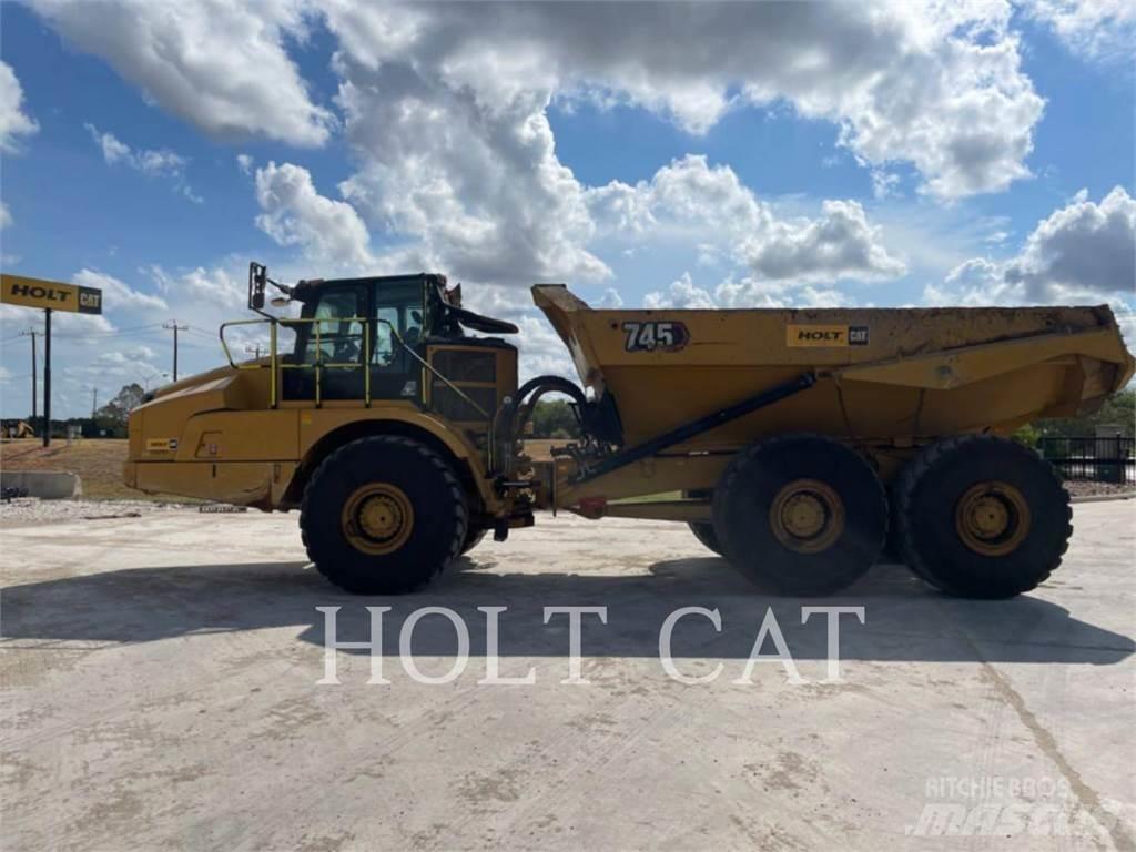 CAT 745 Zglobni damperi