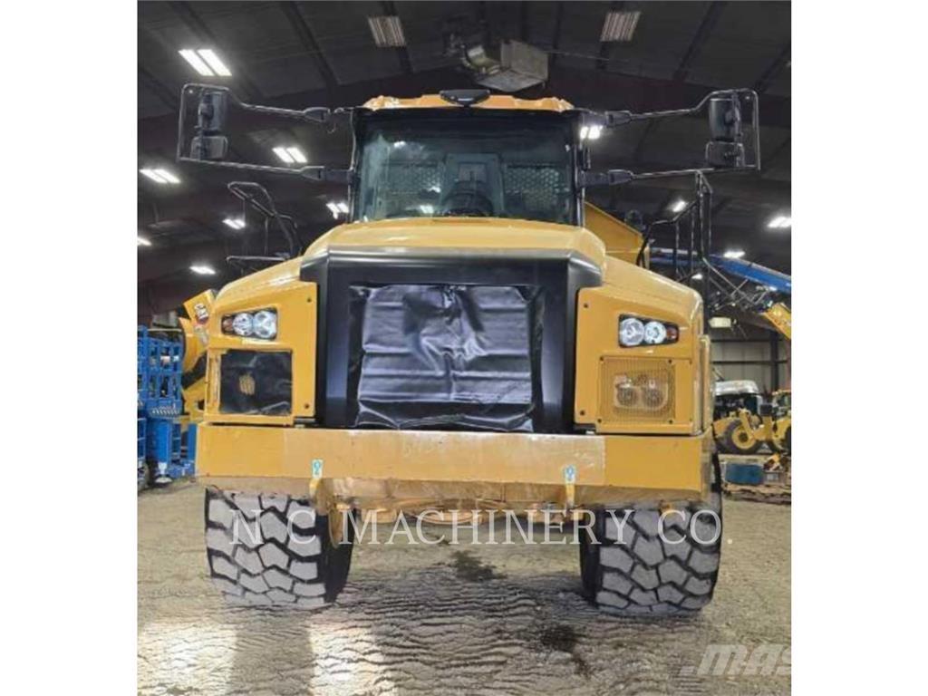 CAT 745 Zglobni damperi