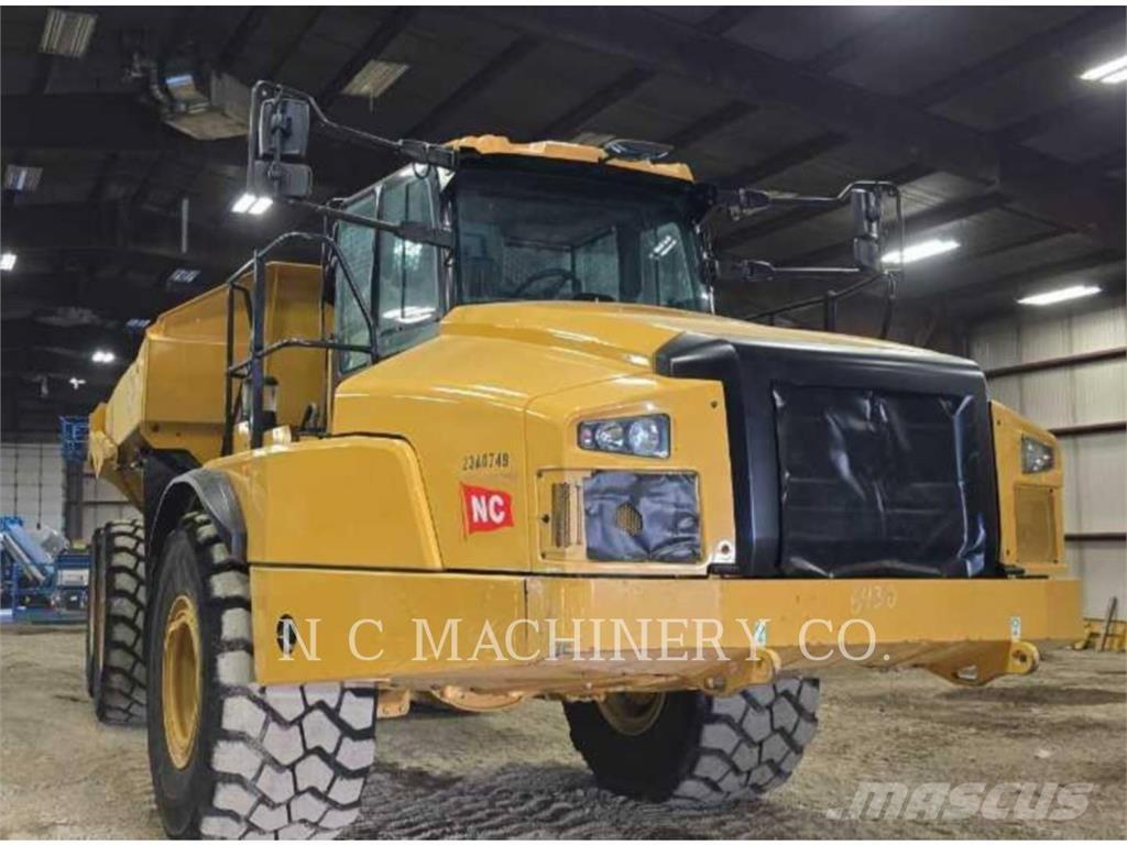 CAT 745 Zglobni damperi