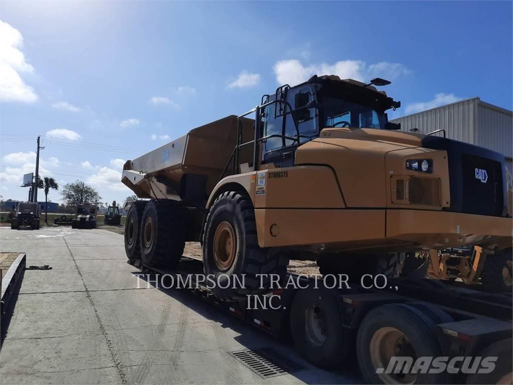 CAT 745 Zglobni damperi