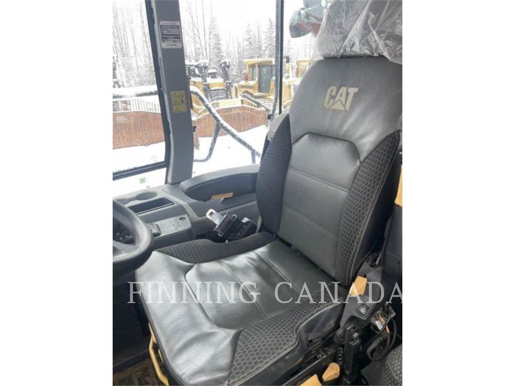 CAT 745 Zglobni damperi