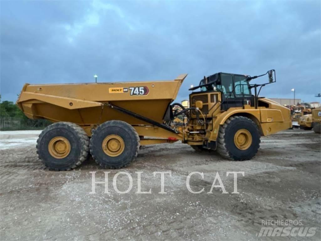 CAT 745 Zglobni damperi