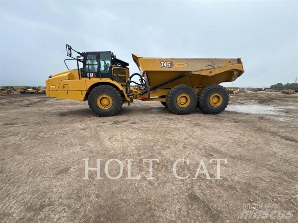 CAT 745 Zglobni damperi