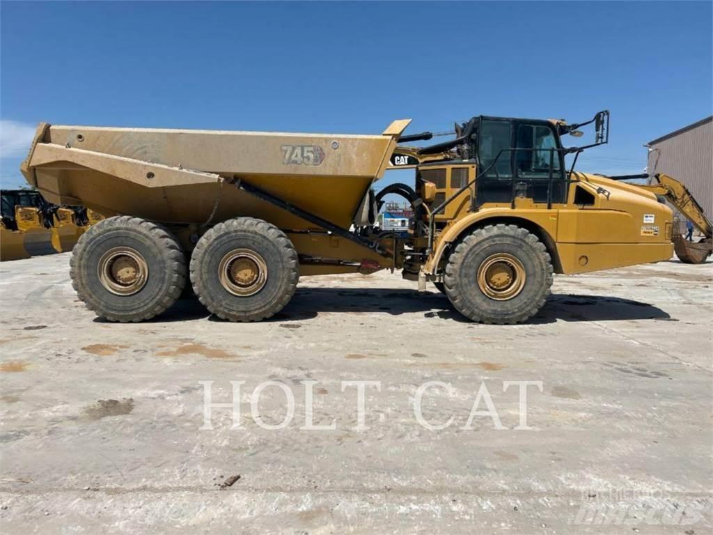 CAT 745 Zglobni damperi