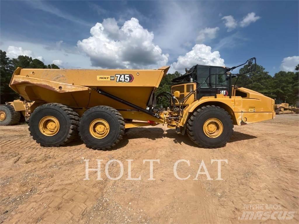 CAT 745 Zglobni damperi