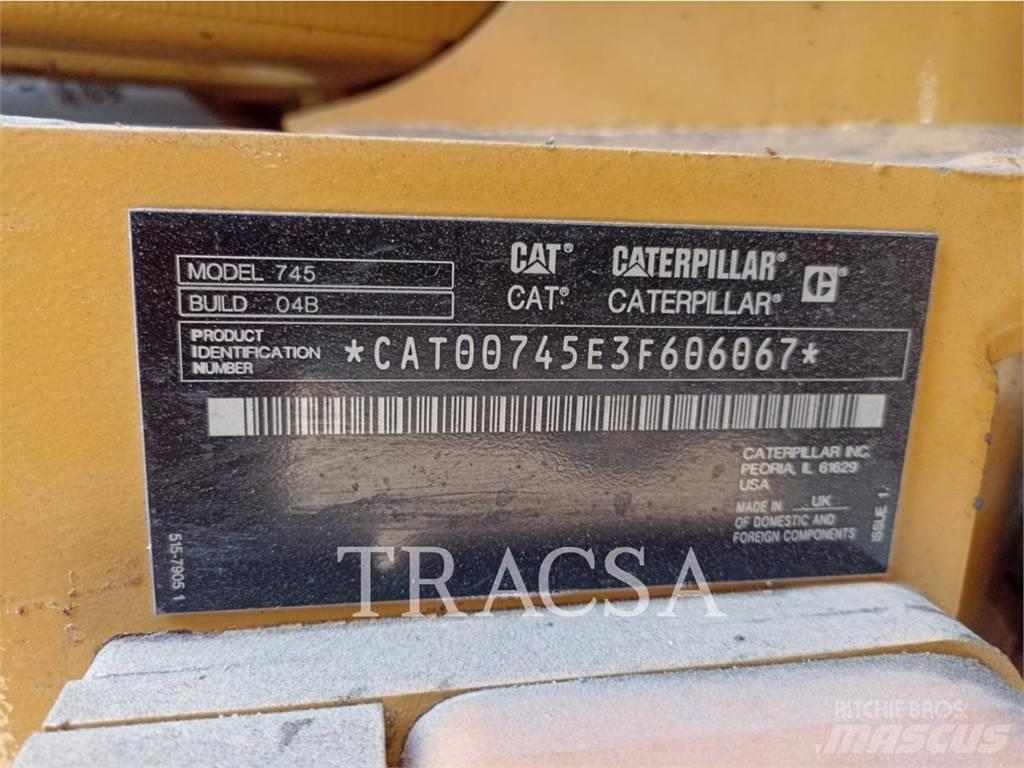 CAT 745 Zglobni damperi