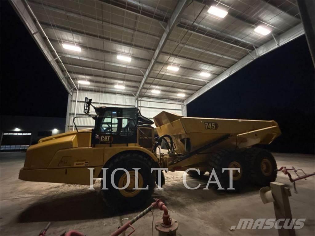 CAT 745 Zglobni damperi