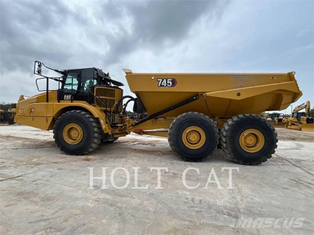 CAT 745 Zglobni damperi