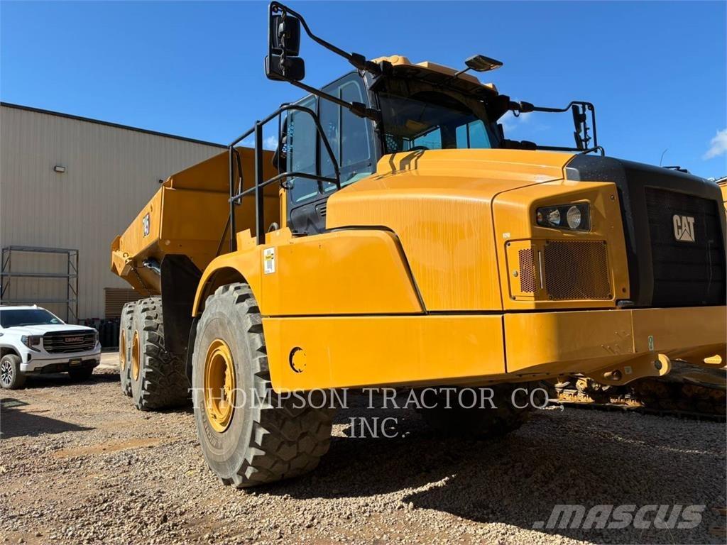 CAT 745 Zglobni damperi