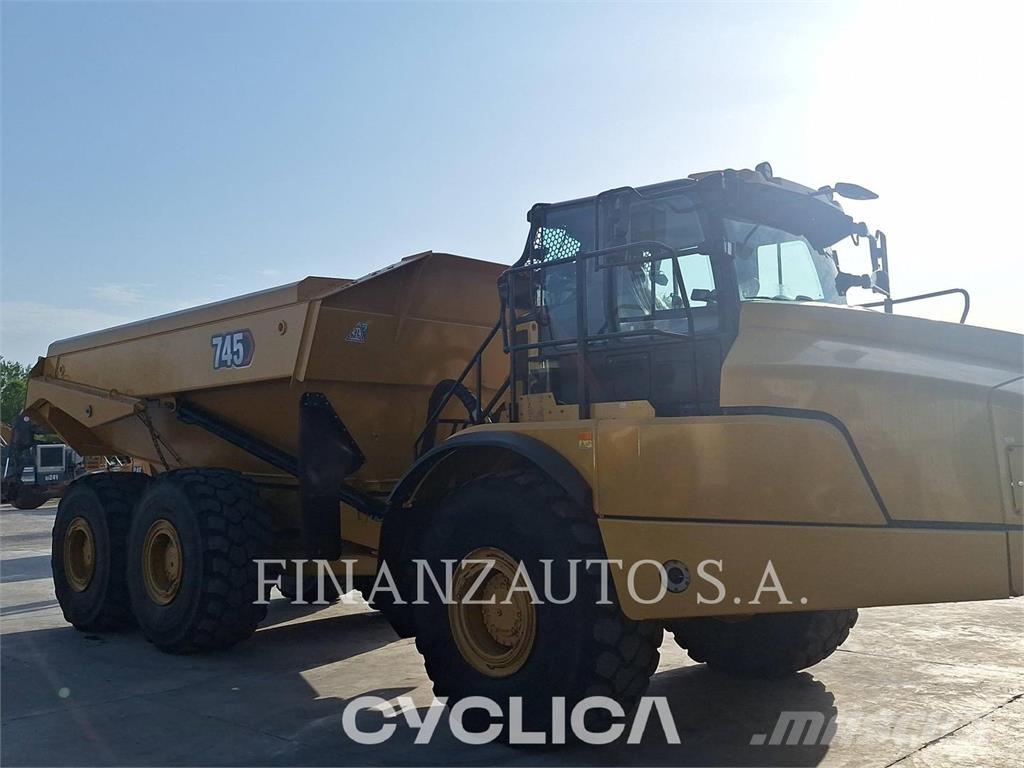 CAT 745 Zglobni damperi