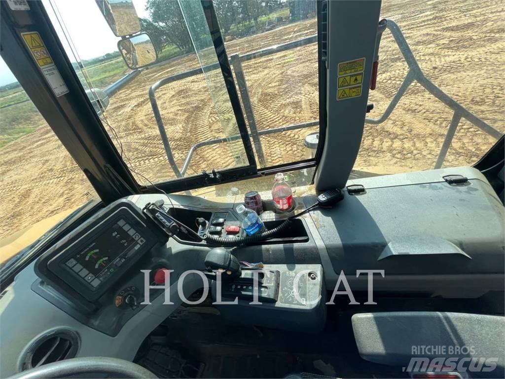 CAT 745-04 Zglobni damperi