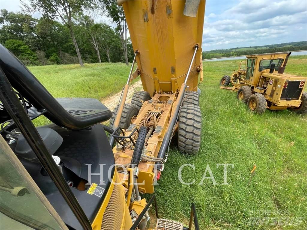 CAT 745-04 Zglobni damperi
