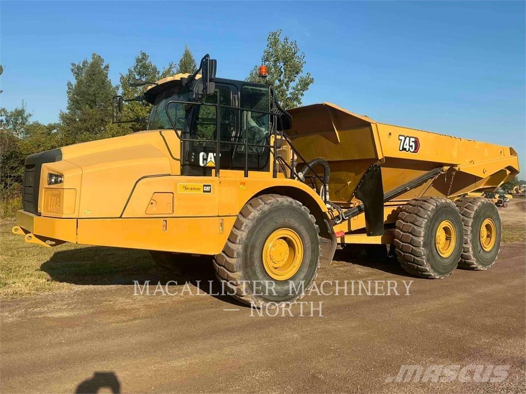 CAT 745 T Zglobni damperi