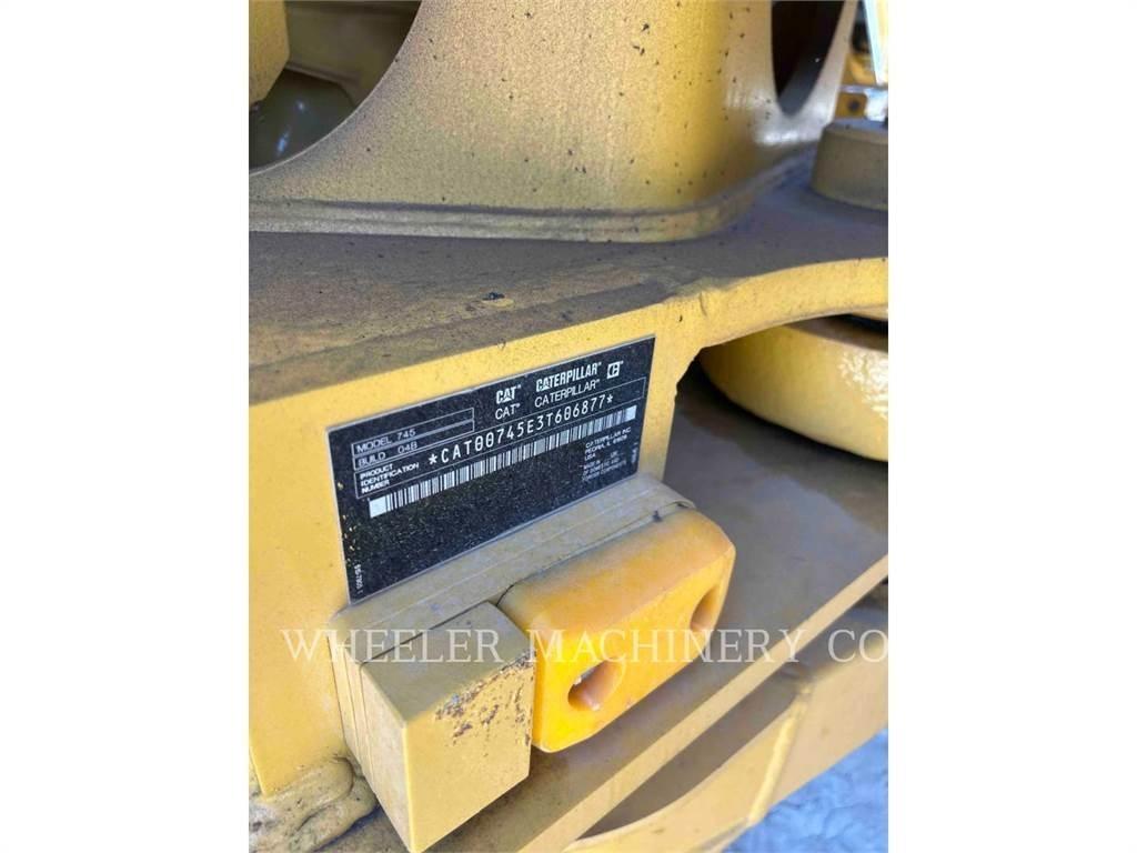 CAT 745 TG Zglobni damperi