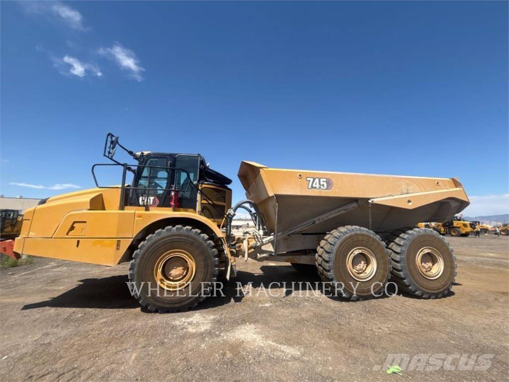 CAT 745 TG Zglobni damperi