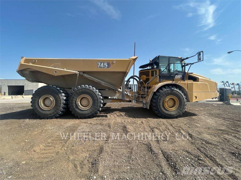 CAT 745 TG Zglobni damperi
