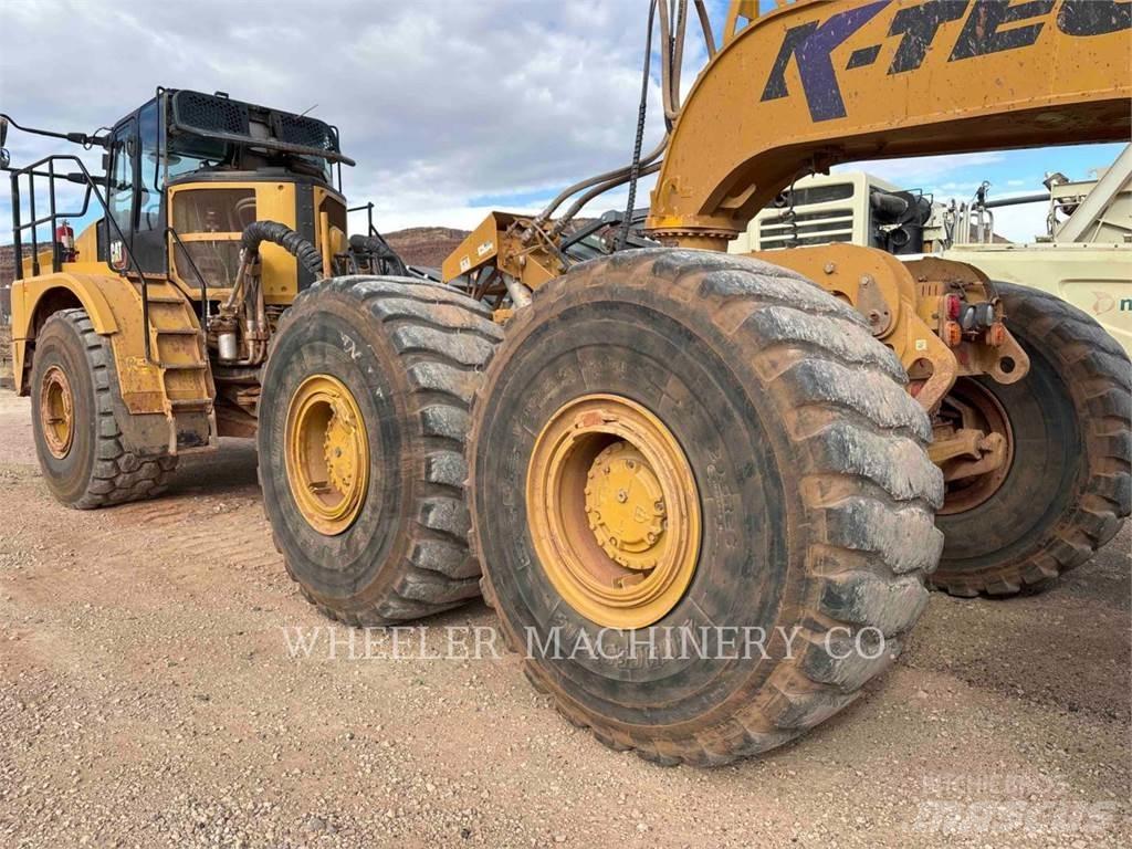 CAT 745 W/PAN Zglobni damperi