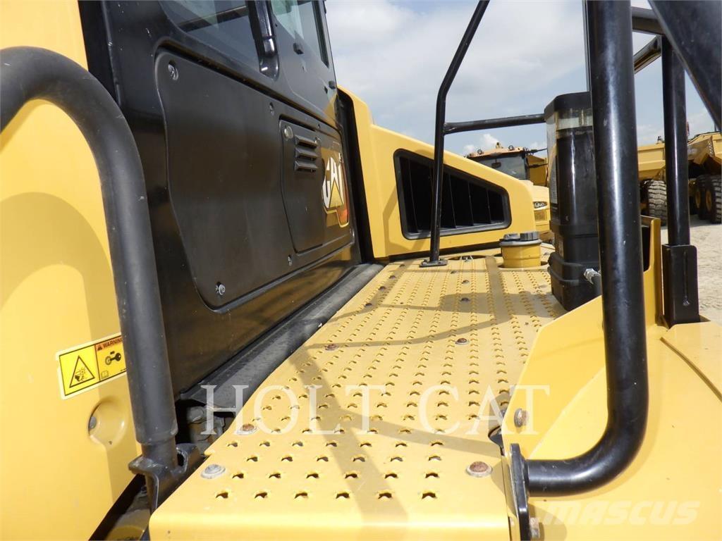 CAT 74504 Zglobni damperi