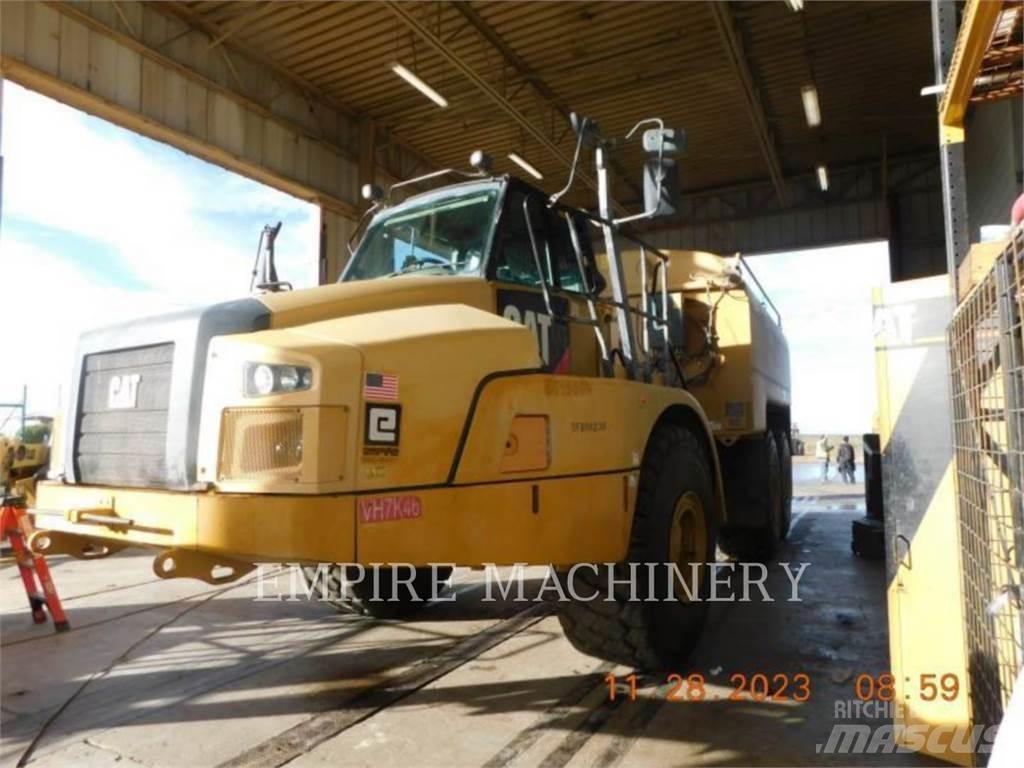CAT 745C WT Kamioni za vodu