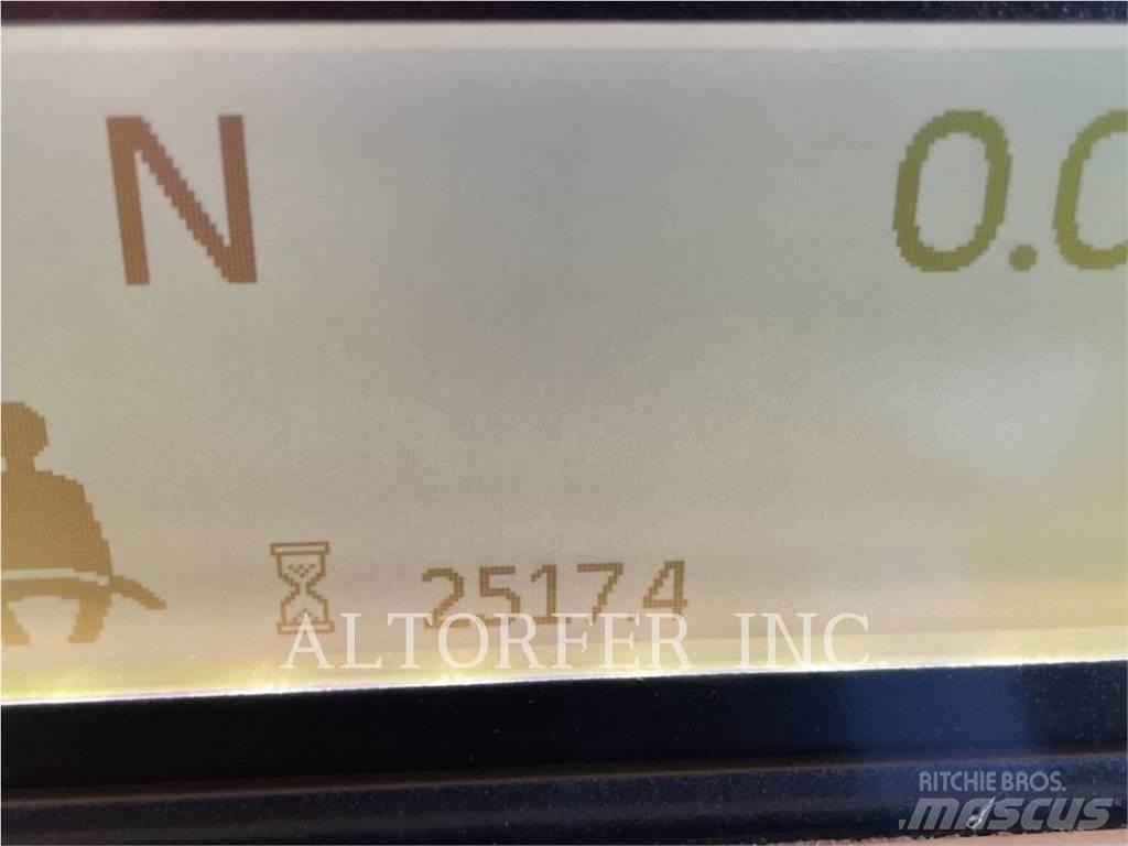 CAT 770G Zglobni damperi