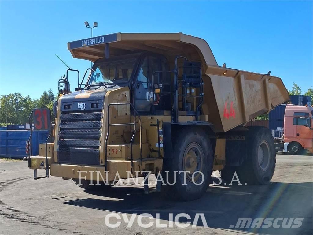 CAT 772G Zglobni damperi