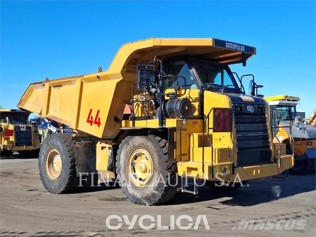 CAT 772G Zglobni damperi