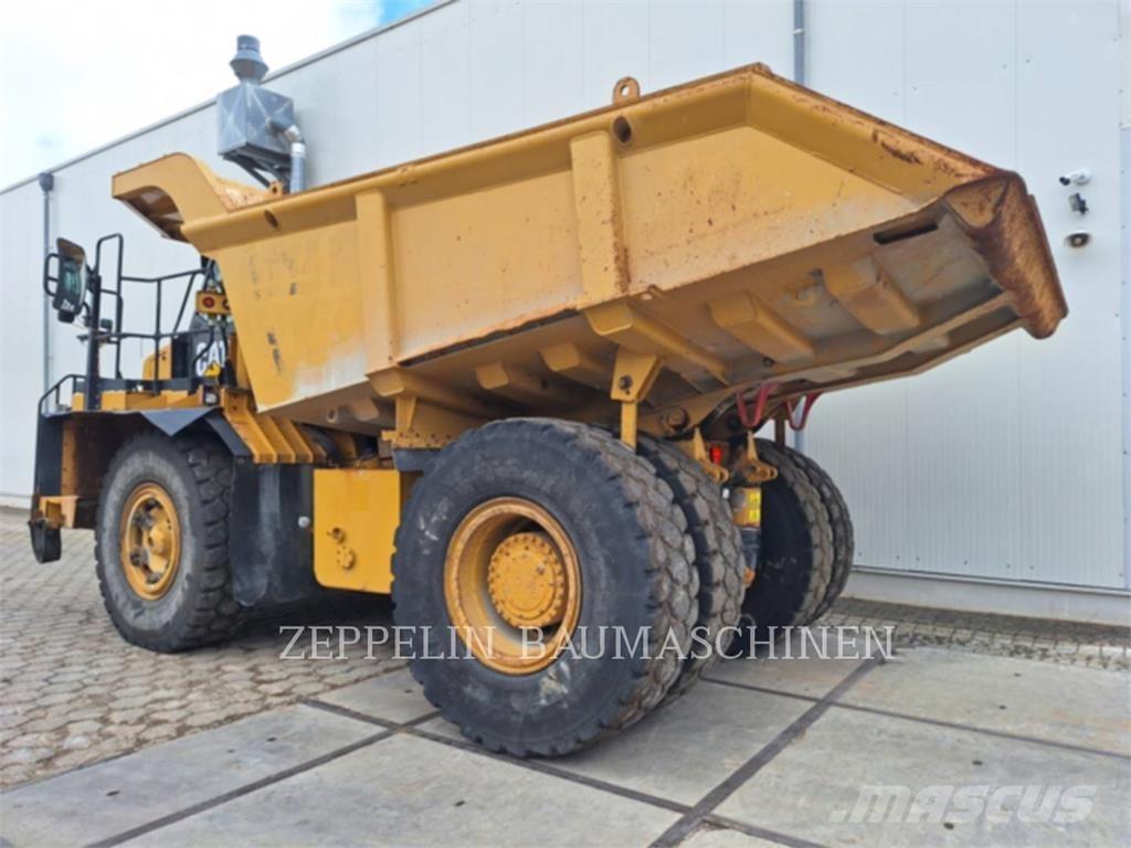 CAT 772G Zglobni damperi