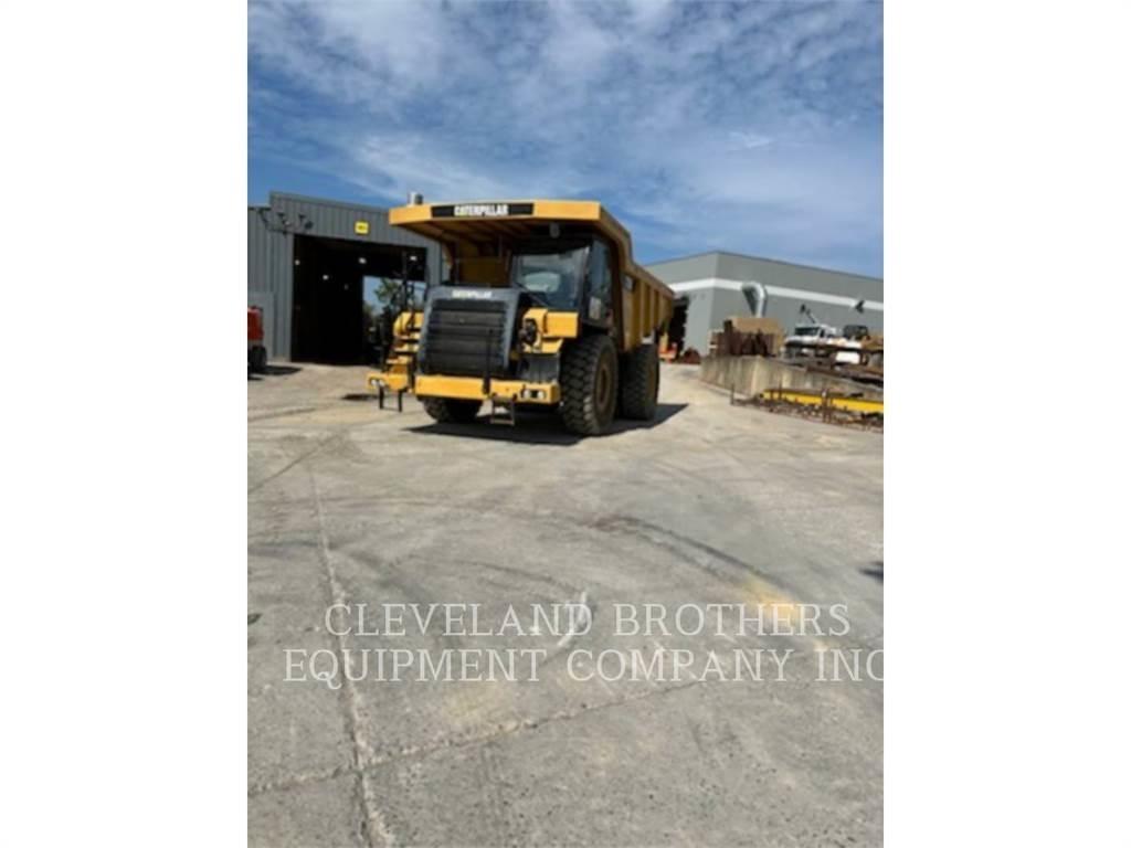 CAT 775F Zglobni damperi