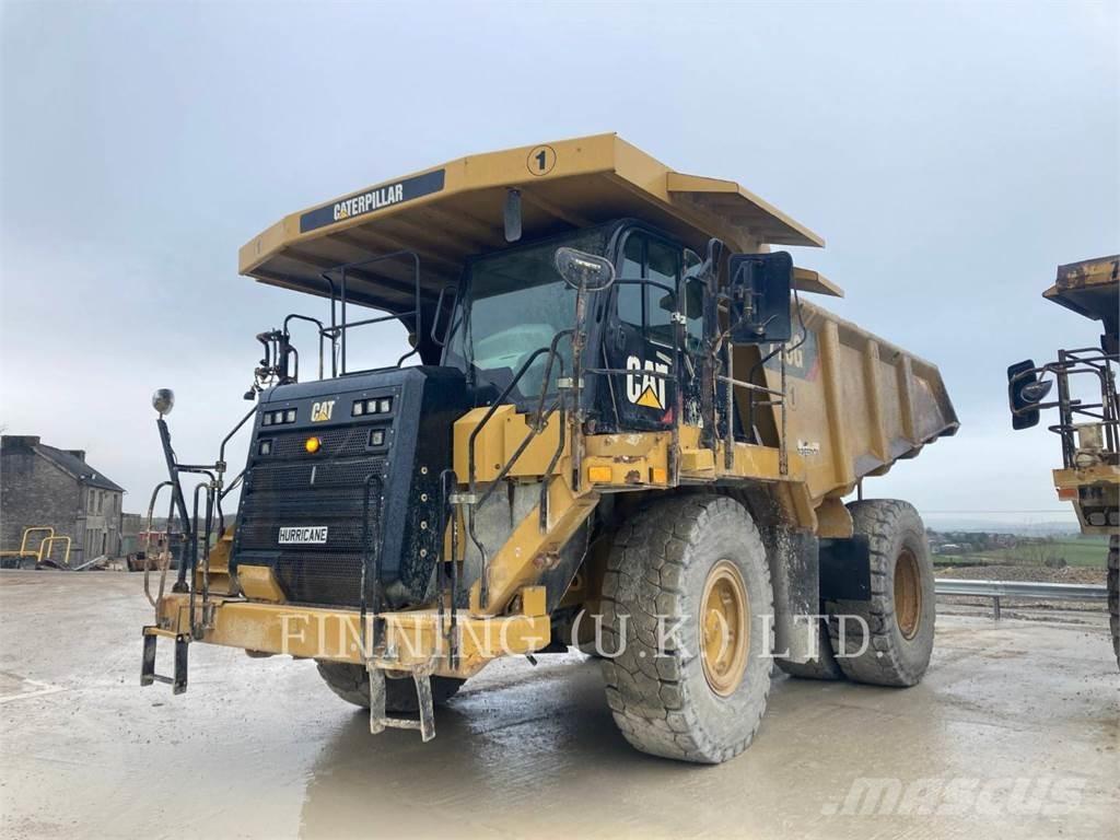 CAT 775G Zglobni damperi