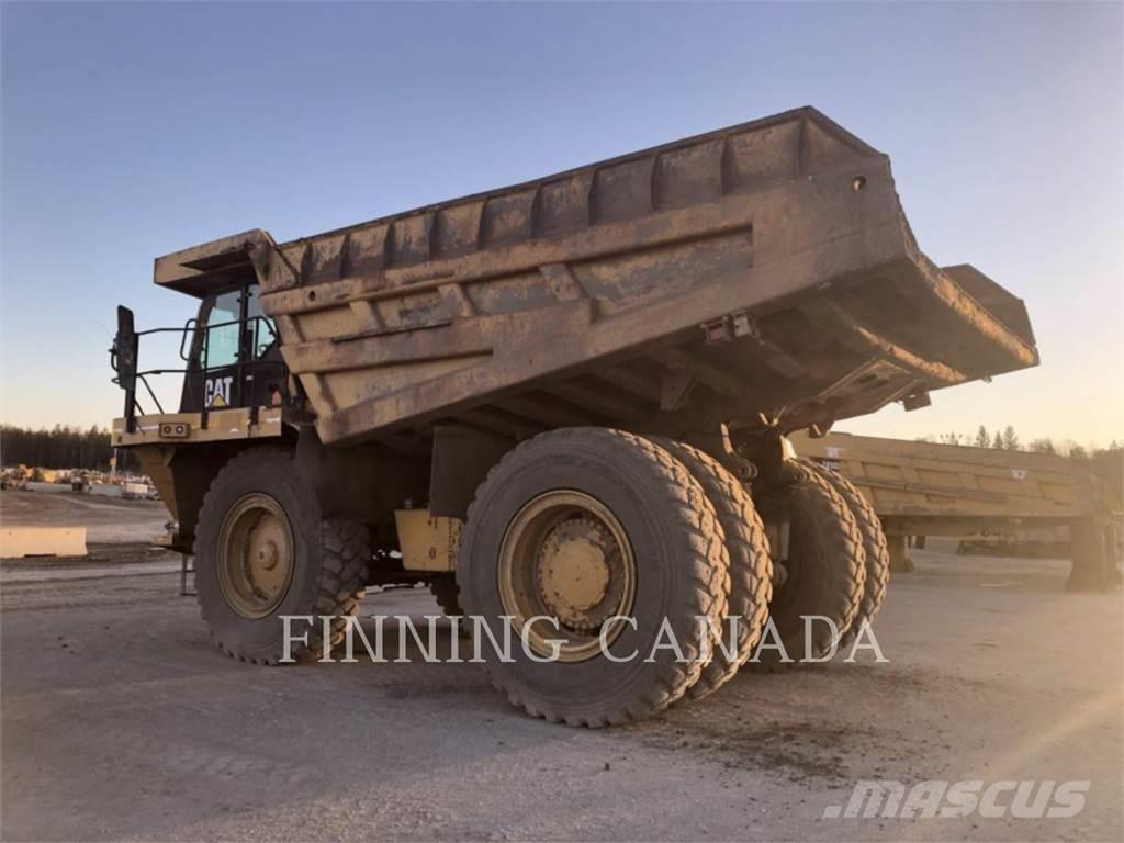 CAT 777F Zglobni damperi