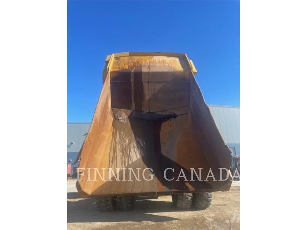 CAT 777F Zglobni damperi