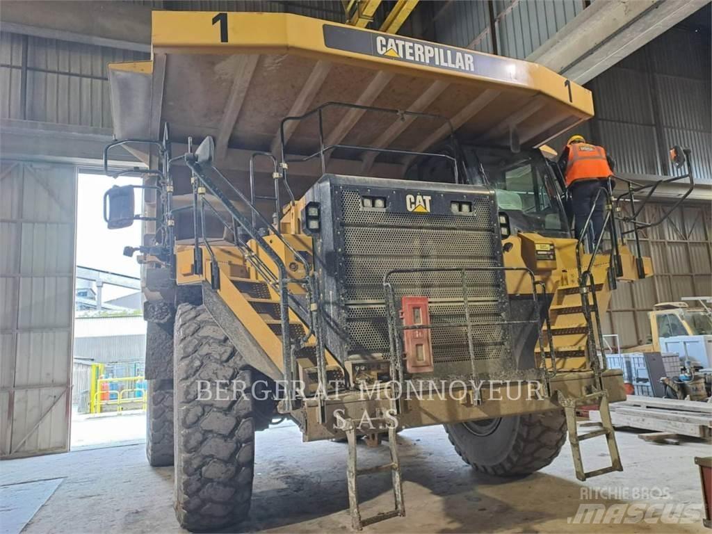 CAT 777G Zglobni damperi