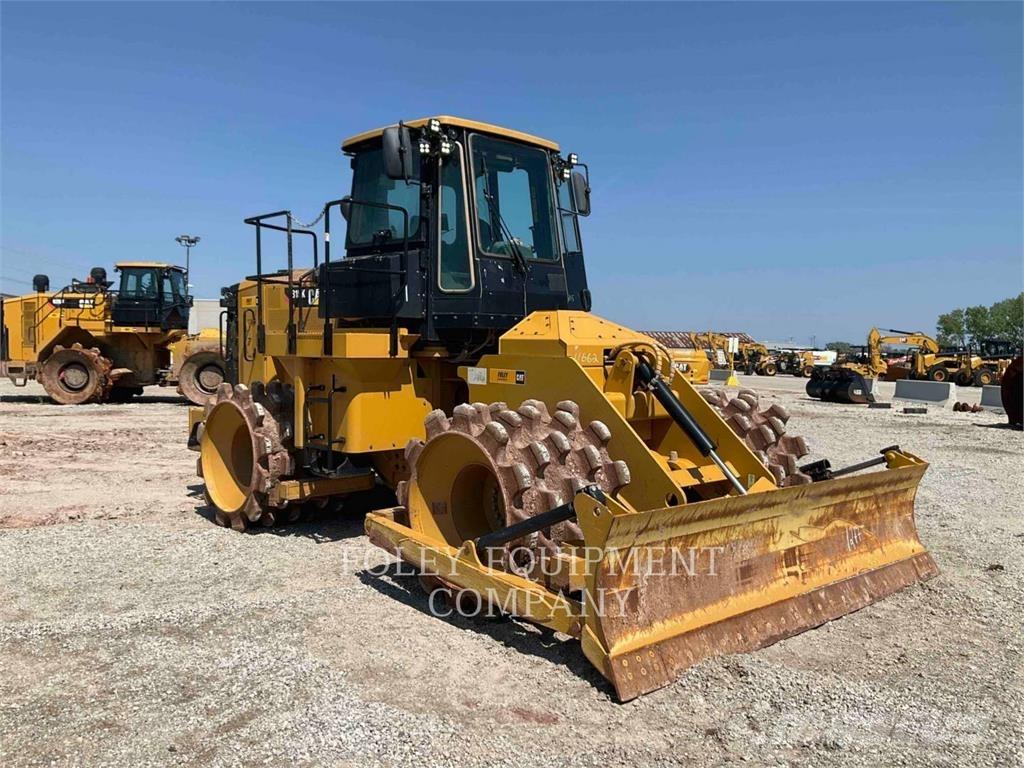 CAT 815K Nabijači zemlje